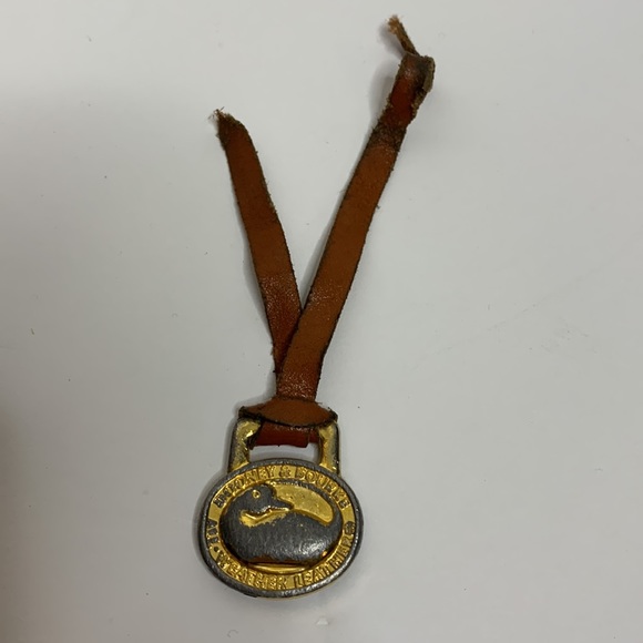 Dooney & Bourke | Silver Chainlink Bracelet & Vintage Duck Embellish Attachment - Picture 8 of 13